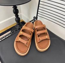 Load image into Gallery viewer, Triomphe Sandals
