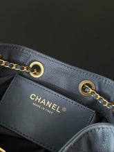 Load image into Gallery viewer, CC Hobo
