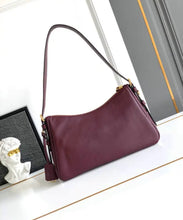 Load image into Gallery viewer, Aimee Medium Shoulder Bag
