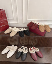 Load image into Gallery viewer, GG Slippers

