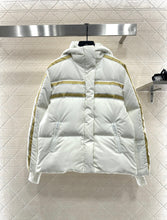 Load image into Gallery viewer, Alps Hooded Down Jacket
