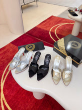 Load image into Gallery viewer, Leather Sandals

