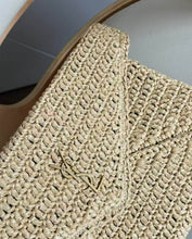 Load image into Gallery viewer, Cassandre Envelope Pouch
