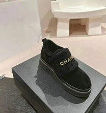 Load image into Gallery viewer, CC Fur Loafers

