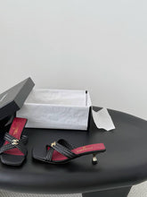 Load image into Gallery viewer, CC Sandals
