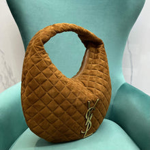 Load image into Gallery viewer, Icare Large Hobo
