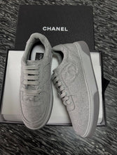 Load image into Gallery viewer, CC Trainers
