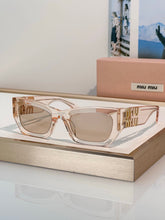 Load image into Gallery viewer, Logo Sunglasses
