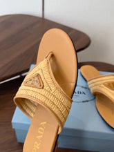 Load image into Gallery viewer, Leather Sandals
