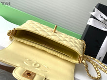 Load image into Gallery viewer, 20cm Flap Bag
