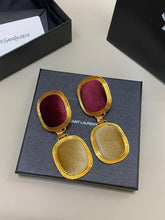 Load image into Gallery viewer, Drop Earrings
