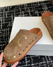 Load image into Gallery viewer, Pitea Cloggs
