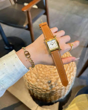 Load image into Gallery viewer, Heure Watch
