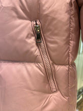 Load image into Gallery viewer, Fourmines Jacket
