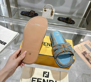 Feel Sandals