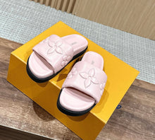Load image into Gallery viewer, Comfort Mules
