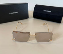 Load image into Gallery viewer, Logo Sunglasses
