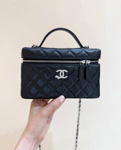 Vanity Shoulder Bag
