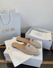 Load image into Gallery viewer, Suede Loafers
