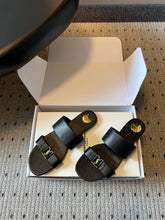Load image into Gallery viewer, Leather Sandals

