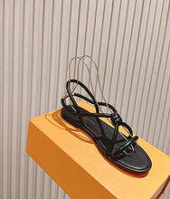 Load image into Gallery viewer, Knot Sandals
