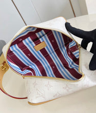 Load image into Gallery viewer, Toiletry Bag
