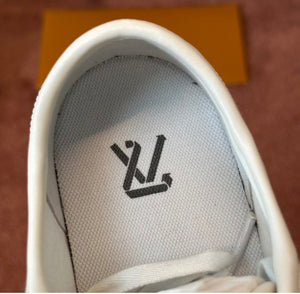 Logo Trainers
