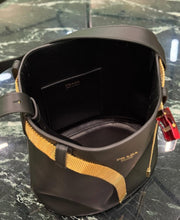 Load image into Gallery viewer, Bucket Bag
