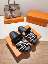 Load image into Gallery viewer, Chypre Sandals
