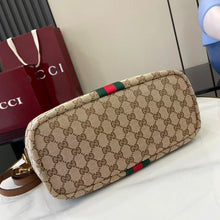 Load image into Gallery viewer, Ophidia Vanity
