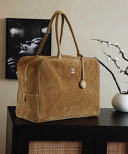 Load image into Gallery viewer, Maxi Bowling Bag
