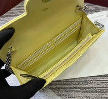 Load image into Gallery viewer, Marmont Wallet on Chain
