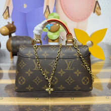 Load image into Gallery viewer, Madeleine Bag
