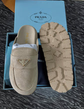 Load image into Gallery viewer, Suede Mules
