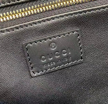 Load image into Gallery viewer, Siena Shoulder Bag

