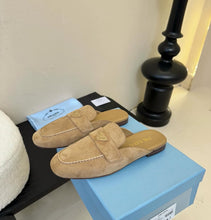 Load image into Gallery viewer, Suede Mules
