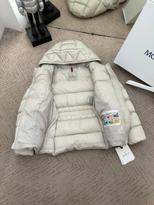 Avoce Jacket