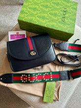 Load image into Gallery viewer, Ophidia Shoulder Bag
