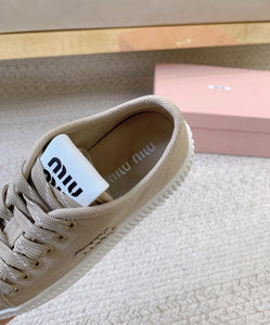 Logo Trainers