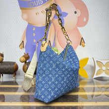 Load image into Gallery viewer, Coussin Hobo
