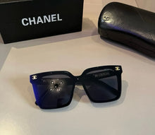 Load image into Gallery viewer, Logo Sunglasses
