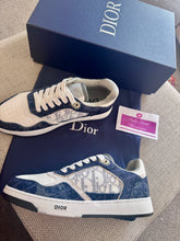 Load image into Gallery viewer, B27 Trainers
