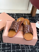 Load image into Gallery viewer, Woven Leather Slides
