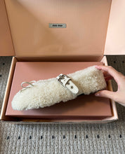 Load image into Gallery viewer, Shearling Ballerinas
