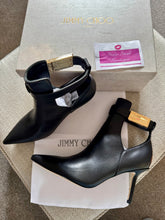 Load image into Gallery viewer, Nell Ankle Boots
