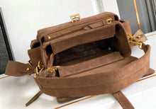 Load image into Gallery viewer, Explore Tote
