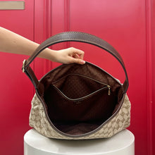 Load image into Gallery viewer, Jackie Flap Bag
