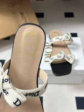 Load image into Gallery viewer, Cotton Sandals
