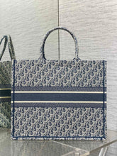 Load image into Gallery viewer, Large Book Tote

