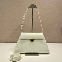 Load image into Gallery viewer, Brushed Leather Bag
